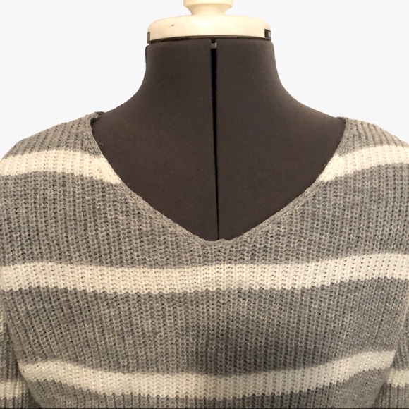 SHEIN Girls Twist Front Striped Sweater Size 11/12Y - Picture 7 of 11